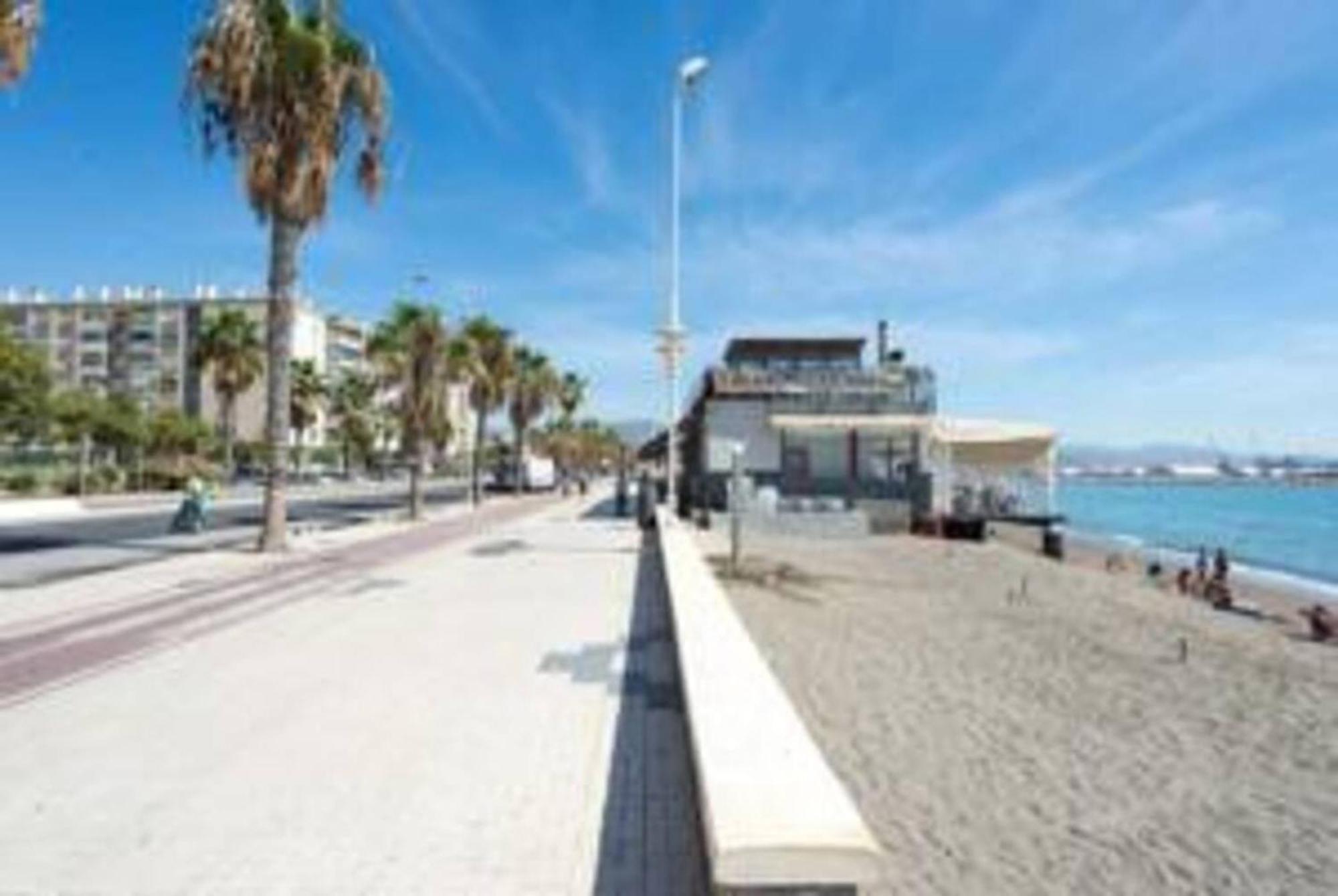 Comfortable In The Centre Of 60 M² Parking *
