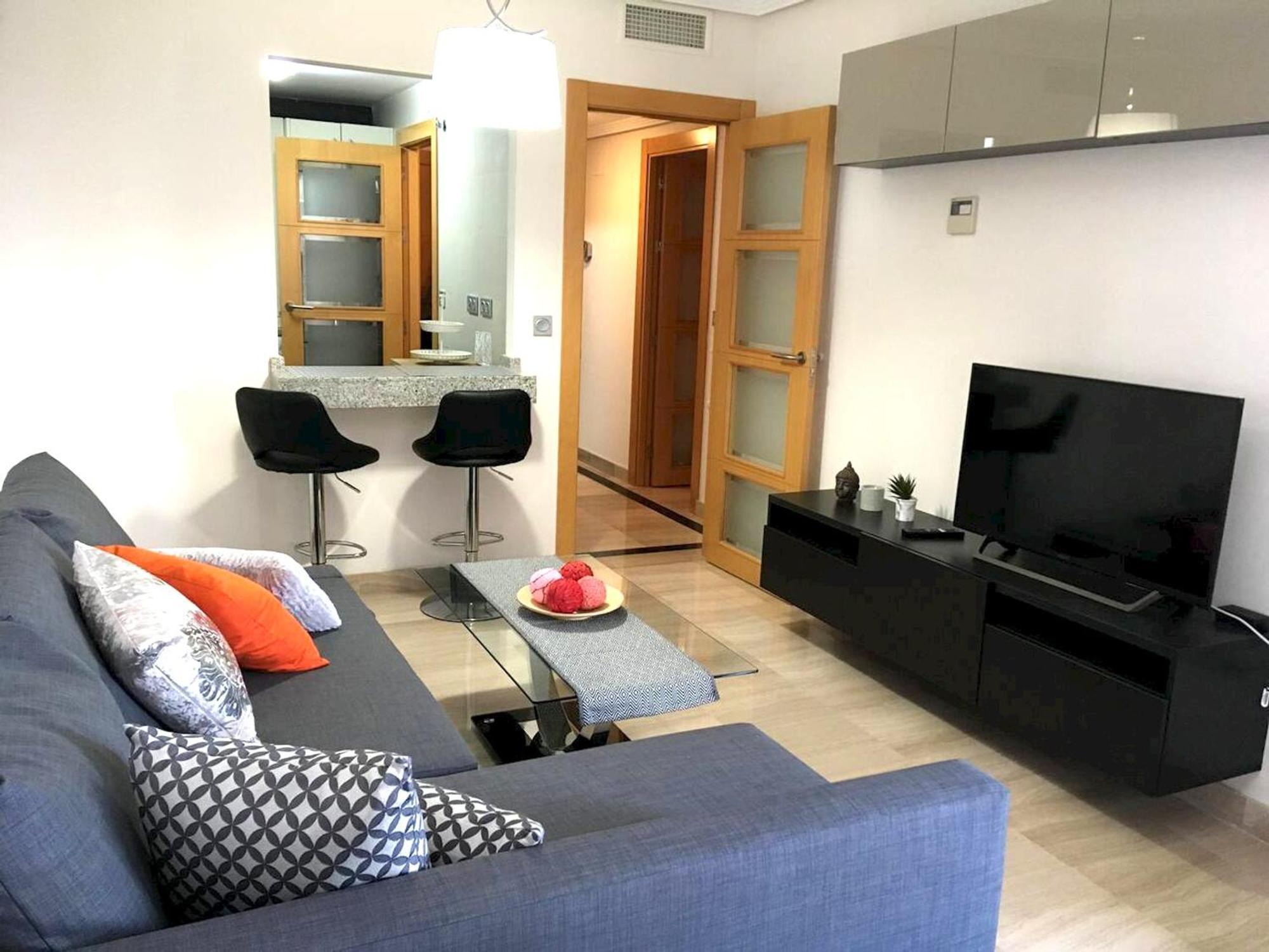 Comfortable In The Centre Of 60 M² Parking